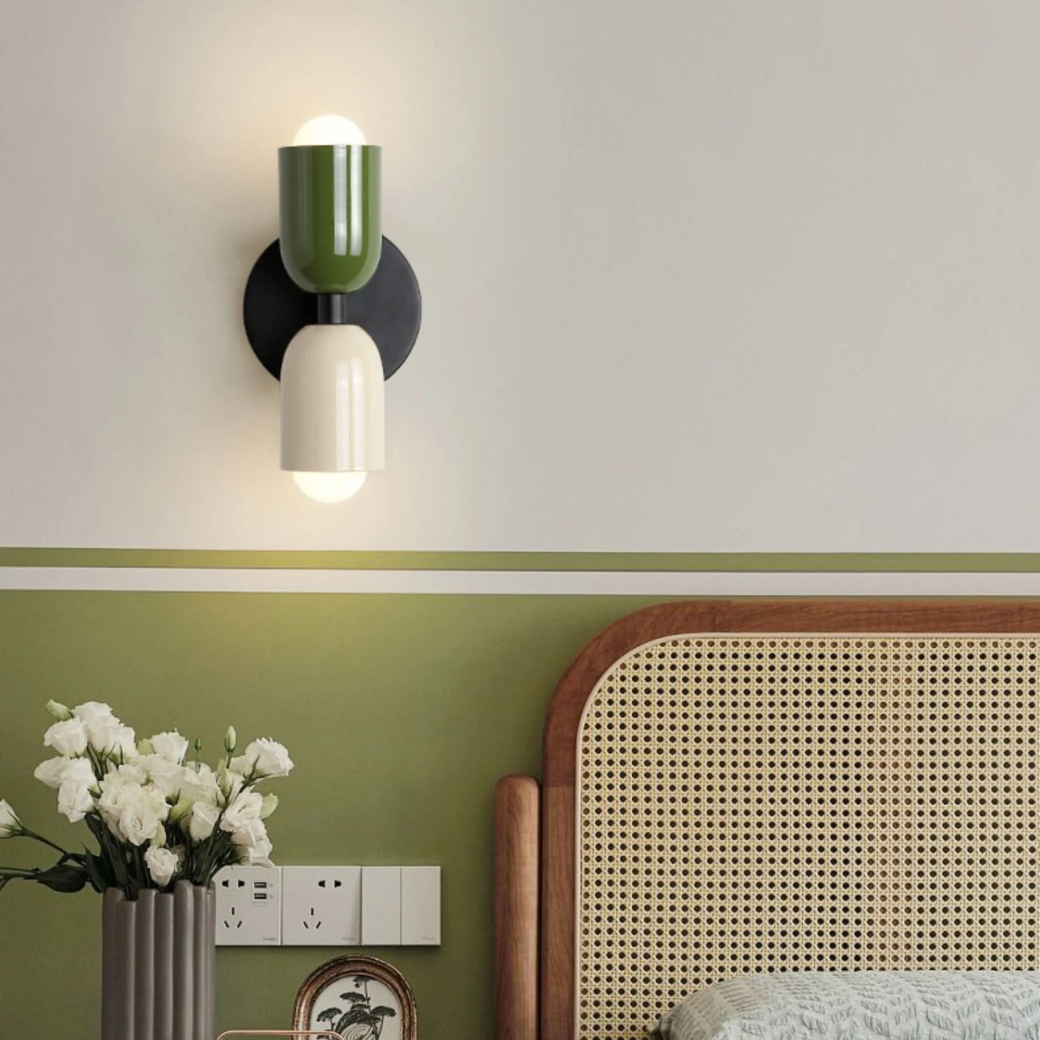 Wall lamps