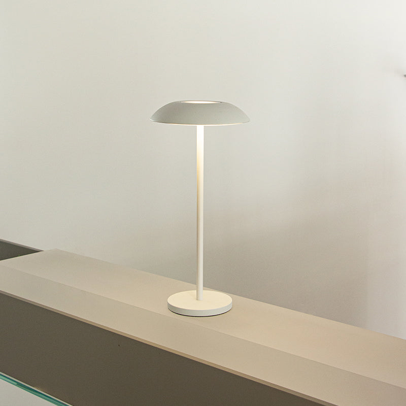 GlowEdge Iron LED Touch Lamp – Modern Rechargeable Ambient Light