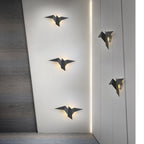 Artistic Bird-Inspired Steel Wall Lamp – Modern Decorative Sconce in Black, White, or Gold