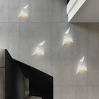 Artistic Bird-Inspired Steel Wall Lamp – Modern Decorative Sconce in Black, White, or Gold