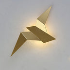 Artistic Bird-Inspired Steel Wall Lamp – Modern Decorative Sconce in Black, White, or Gold