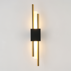 Modern Linear Wall Light in Gold and Black Finish – Sleek Minimalist Design for Elegant Interiors