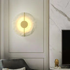 Moderne marmeren wandlamp met LED – elegante goudkoperen afwerking voor woonkamer en slaapkamer