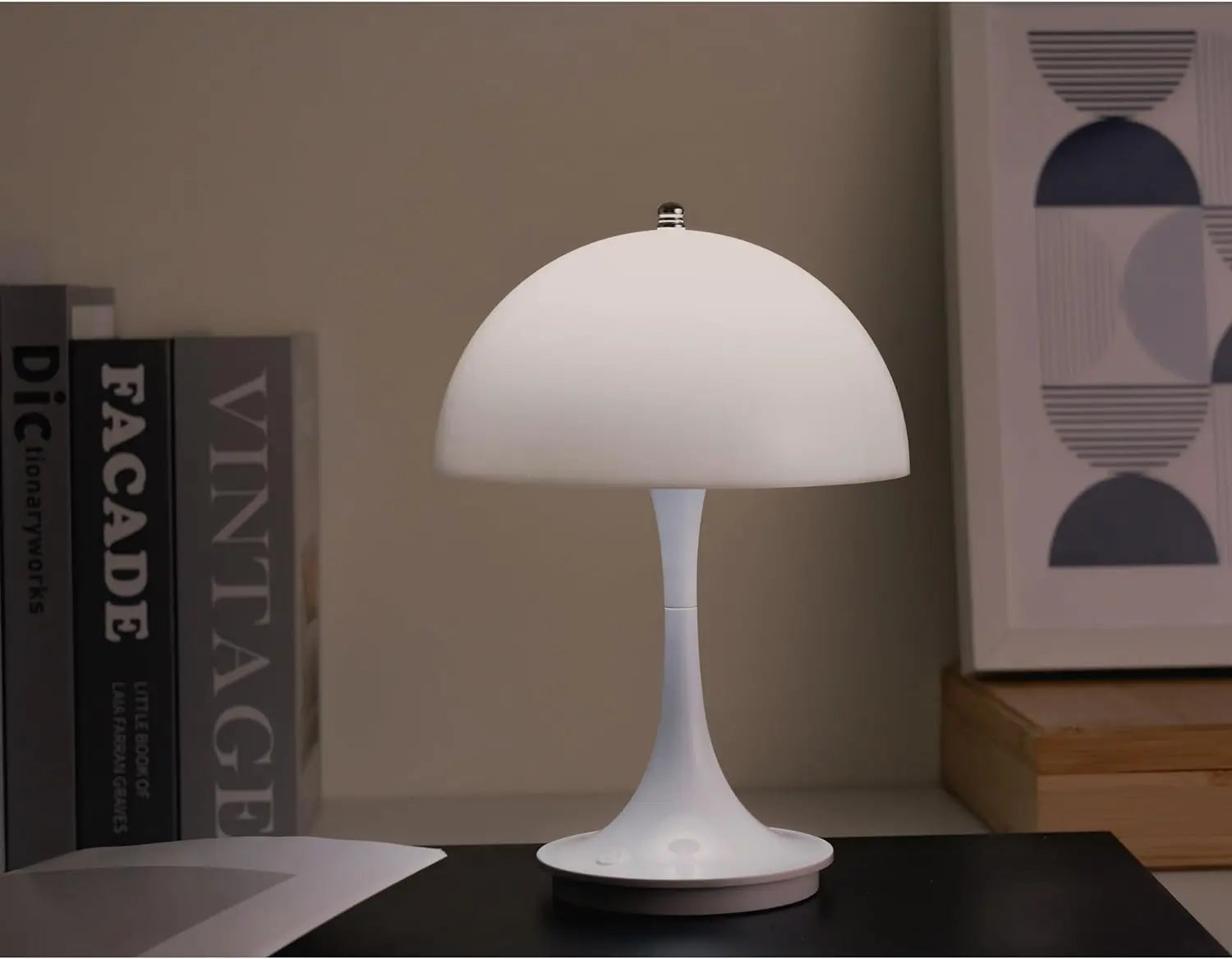 Houba Table Lamp