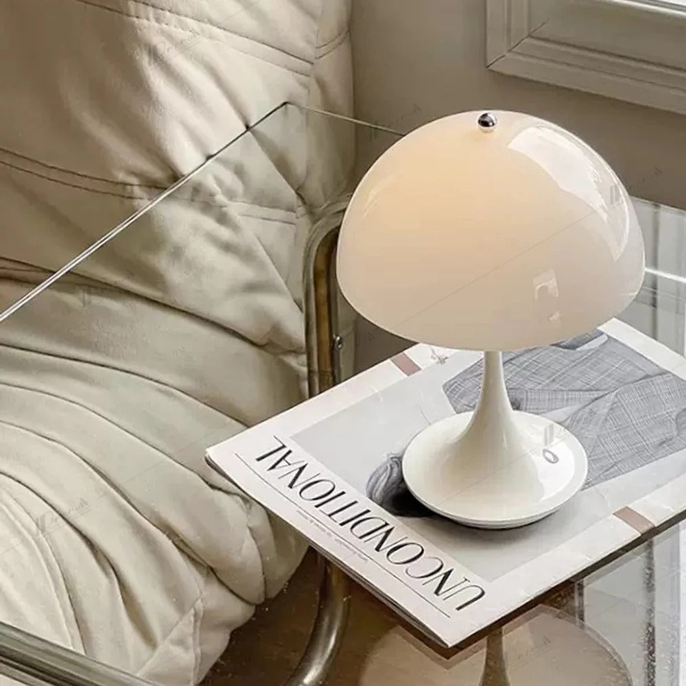 Houba Table Lamp
