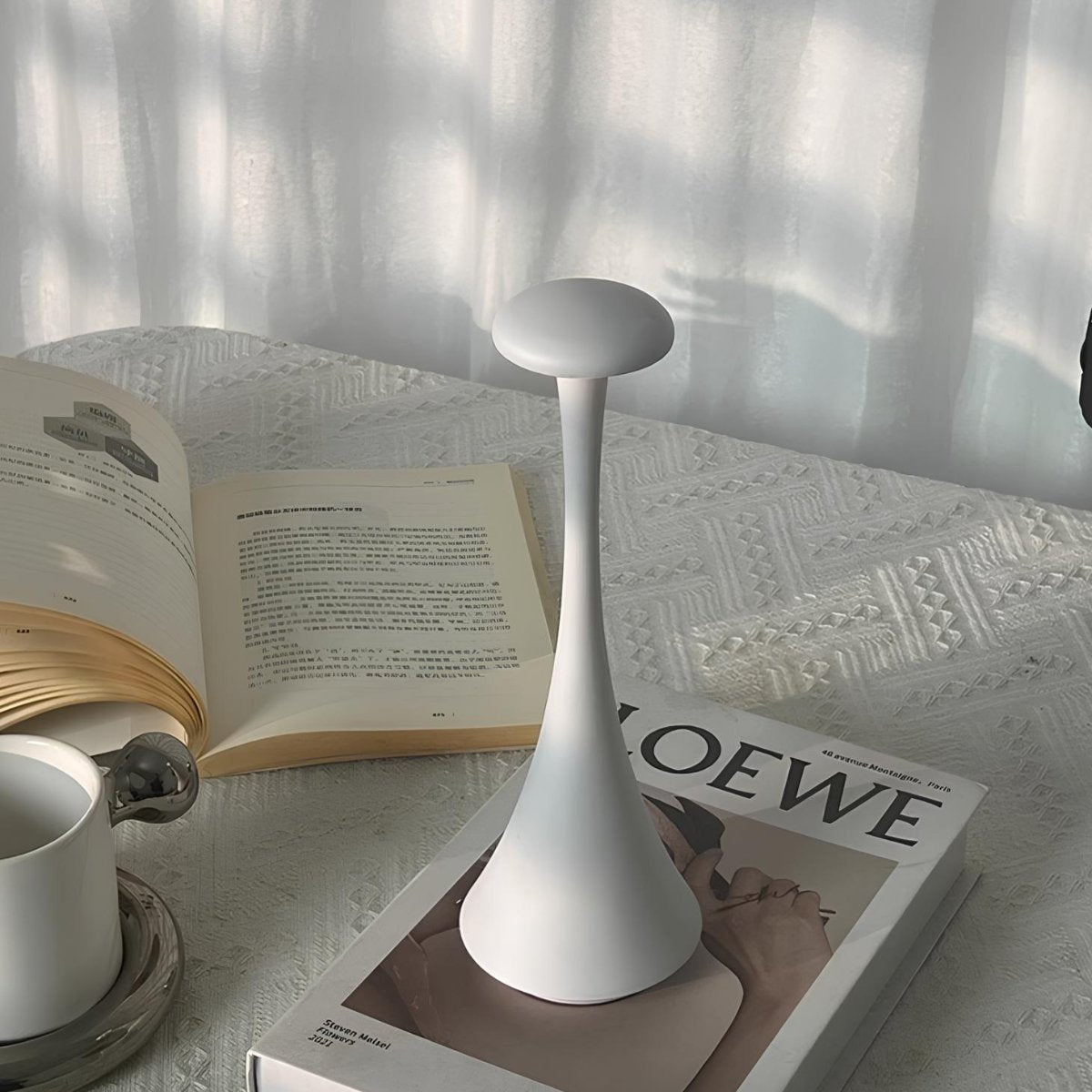 RadianceGlow Wireless Touch Lamp – Sleek, Modern & Dimmable